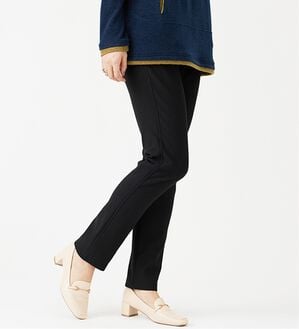 BELLUNA（ベルーナ）の「ウエストらくらく！ふっくら裏起毛ストレッチパンツ（フルレングスパンツ）」｜黒