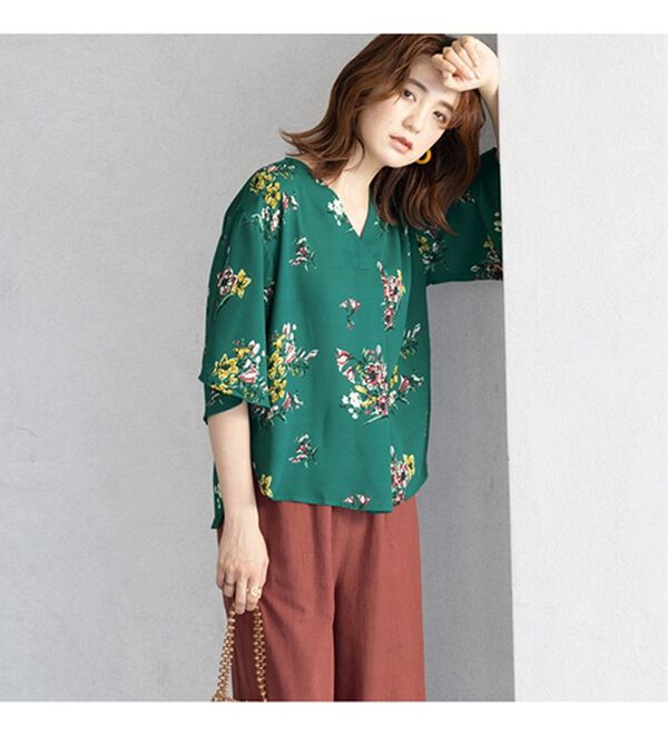 GeeRA（ジーラ）の「花柄フレアースリーブブラウス（ブラウス）」｜詳細画像