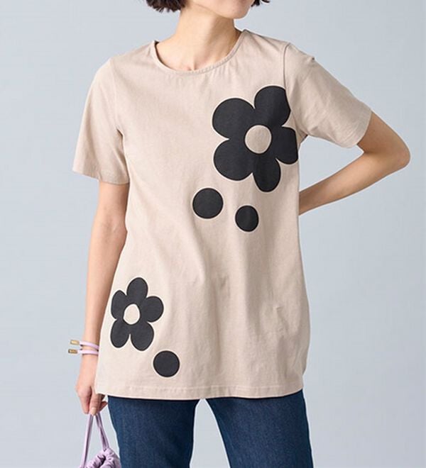 BELLUNA（ベルーナ）の「ひんやリッチコットン大人のプリントロング丈Ｔシャツ（カットソー）」｜詳細画像