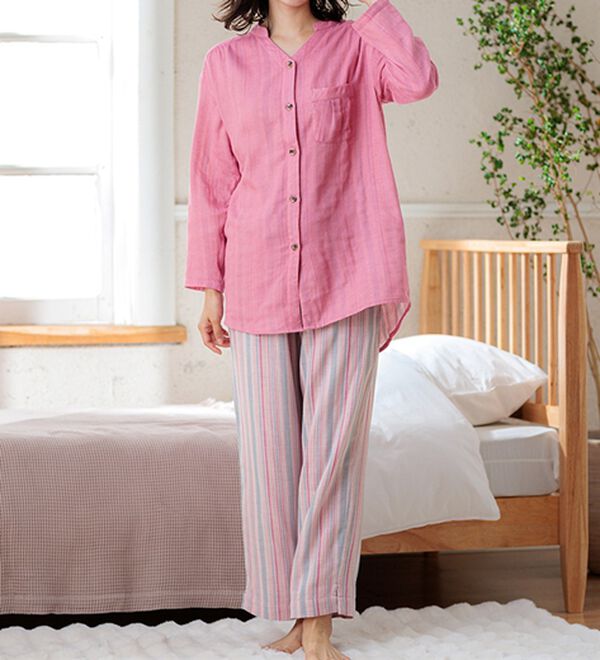 LAVIENNE（ラヴィエンヌ）の「【オーガニックコットン使用】綿１００％Ｗガーゼのルームパジャマ（パジャマ・ルームウェア）」｜詳細画像