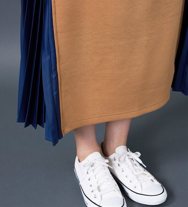BELLUNA（ベルーナ）の「【Ｌａｇｒｉｌｕａ】配色プリーツデザインフレアースカート（ロングスカート）」｜詳細画像