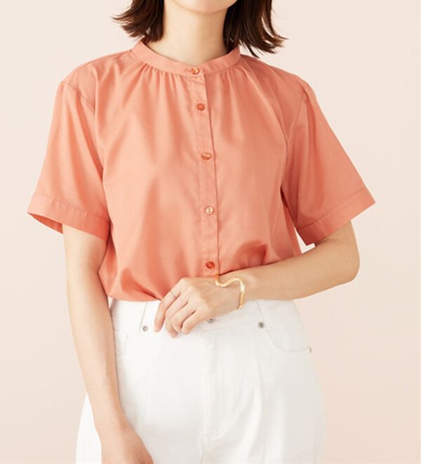BELLUNA（ベルーナ）の「ギャザー使いバンドカラーブラウス（ブラウス）」｜詳細画像