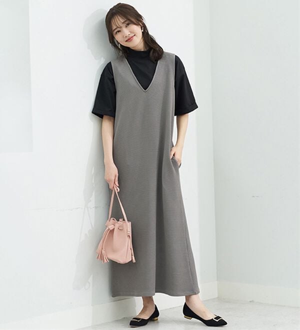 BELLUNA（ベルーナ）の「シュッと体型カバー！－３ｋｇ見えポコポコエンボス素材ジャンパースカート（ジャンパースカート）」｜詳細画像