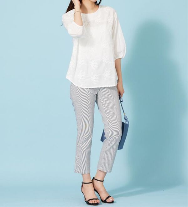 BELLUNA（ベルーナ）の「モチーフレース使いふんわり袖ブラウス（ブラウス）」｜詳細画像