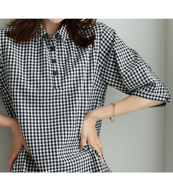 BELLUNA（ベルーナ）の「サッカー素材バックフレアーブラウス（ブラウス）」｜詳細画像