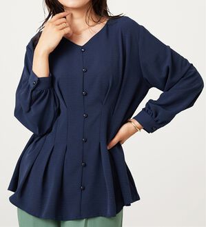 BELLUNA（ベルーナ）の「【接触冷感/UV対策】機能付！ウエストタックブラウス（ブラウス）」｜ネイビー