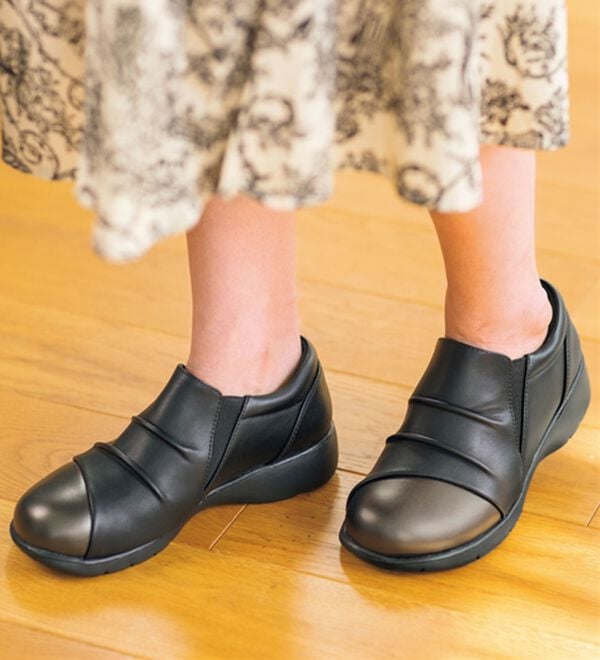 ルフラン（ルフラン）の「＜ラシーナコンフォート＞５Ｅ配色ギャザースリッポン（スリッポン）」｜詳細画像