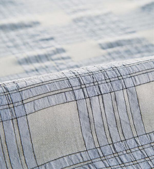 BELLUNA（ベルーナ）の「シアーチェック素材袖ドロストブラウス（シャツ）」｜詳細画像