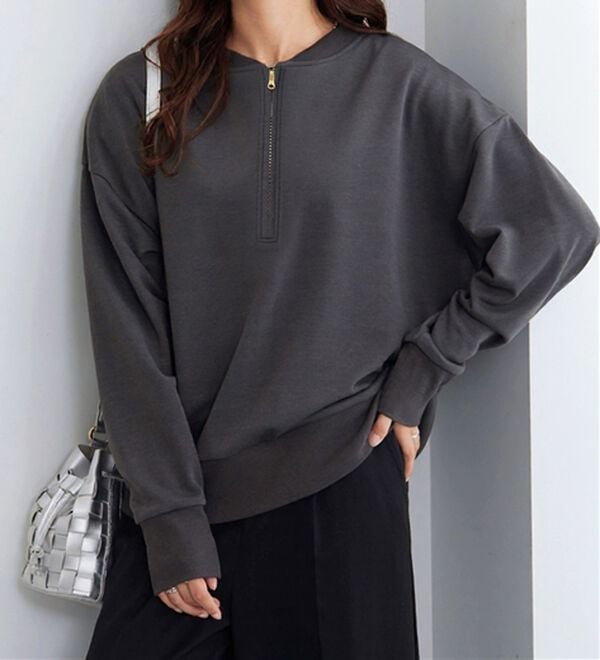 Viola e Viola（ヴィオラ エ ヴィオラ）の「抜け感！ハーフジップ大人スウェット（トレーナー・スウェット）」｜詳細画像