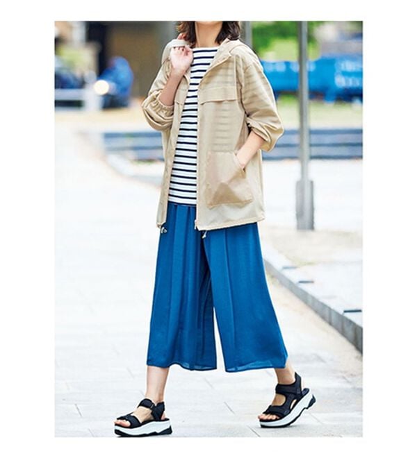 BELLUNA（ベルーナ）の「シアー素材ポケッタブルパーカー（パーカー）」｜詳細画像