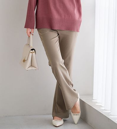 BELLUNA（ベルーナ）の「シュッと体型カバー！ジャストフィットフレアーパンツ（フルレングスパンツ）」