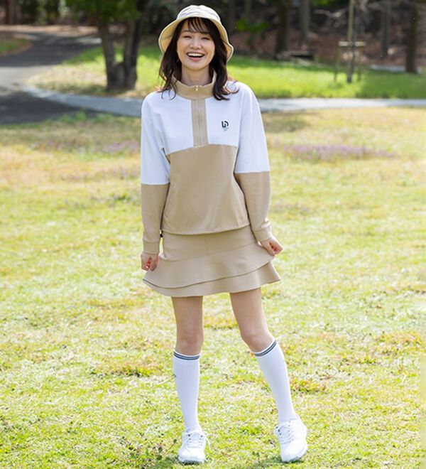 BELLUNA（ベルーナ）の「【三枝こころコラボ】ロゴ使いフレアースカート（ミニスカート）」｜詳細画像