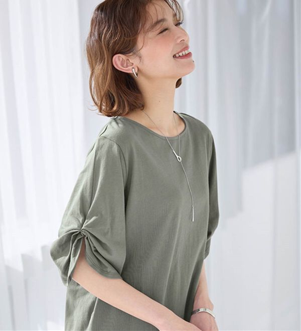 Viola e Viola（ヴィオラ エ ヴィオラ）の「綿１００％袖タックチュニック（チュニック）」｜詳細画像