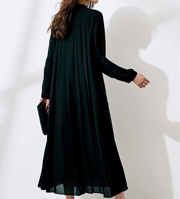 美品　UN3D バックプリーツノーカラーコート ブラック 38 ロング ベルト UN3D.（アンスリード）の「【UN3D.】BACK PLEATS CT 521850000501
