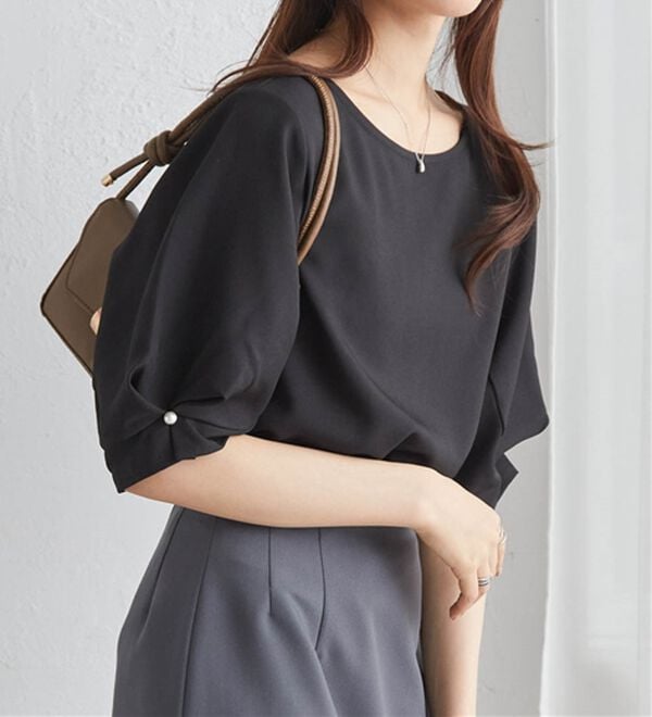 RANAN（ラナン）の「【ひんやり】袖タックデザインきれい見えブラウス（ブラウス）」｜詳細画像