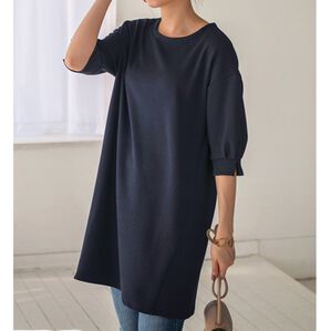 BELLUNA（ベルーナ）の「ジャカード素材切替デザインチュニック（チュニック）」｜ネイビー