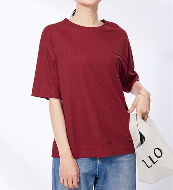 BELLUNA（ベルーナ）の「涼感素材切替デザインプルオーバー（カットソー）」｜ディープレッド