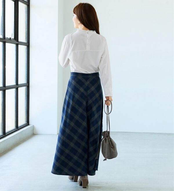 BELLUNA（ベルーナ）の「【快適Ｌａｂ．】きれい見えジョーゼット素材フリル衿Ｔブラウス（ブラウス）」｜詳細画像