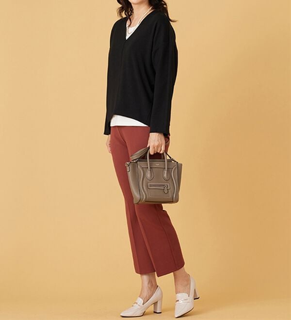 BELLUNA（ベルーナ）の「Vネックプルオーバー（カットソー）」｜詳細画像