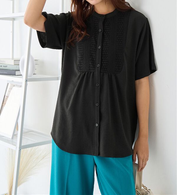 Viola e Viola（ヴィオラ エ ヴィオラ）の「【接触冷感】ヨークレースブラウス（ブラウス）」｜詳細画像