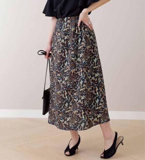 LOUNIE リーフ柄プリントスカート３６サイズ リーフ柄プリントスカート - ベルーナ【公式】