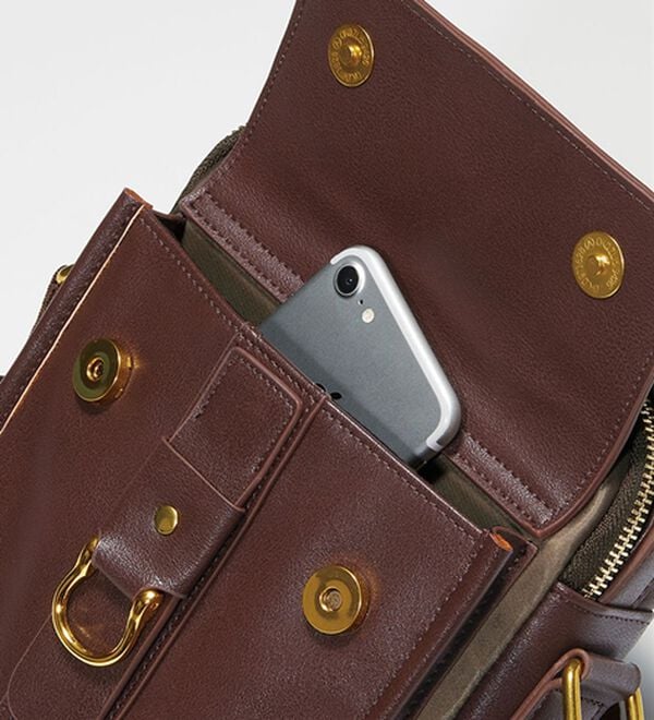 「＜ビバリーヒルズ・ポロクラブ＞縦型ショルダーバッグ（メンズショルダーバッグ）」｜詳細画像