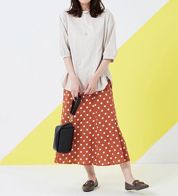 BELLUNA（ベルーナ）の「高見え！異素材切替ドロスト使いプルオーバー（カットソー）」｜詳細画像