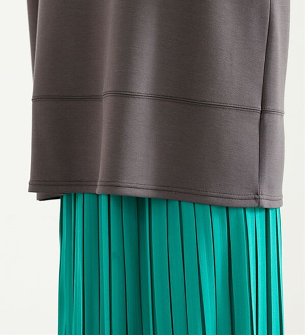 BELLUNA（ベルーナ）の「ワイドネック切替デザインプルオーバー（カットソー）」｜詳細画像