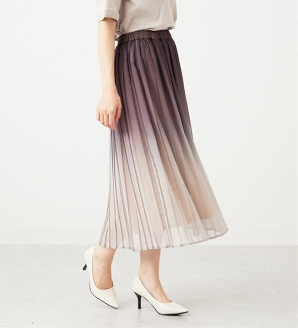 BELLUNA（ベルーナ）の「プリーツデザイングラデーションスカート（ロングスカート）」｜詳細画像