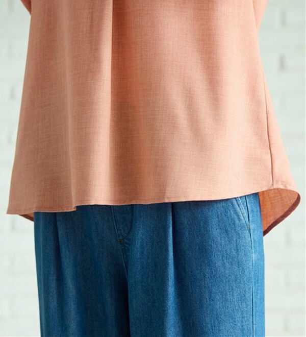 BELLUNA（ベルーナ）の「麻調合繊パール付タックデザインブラウス（ブラウス）」｜詳細画像