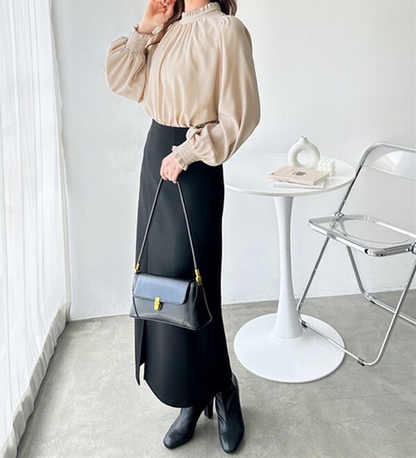 GeeRA（ジーラ）の「フリル衿バルーンスリーブブラウス（ブラウス）」｜詳細画像