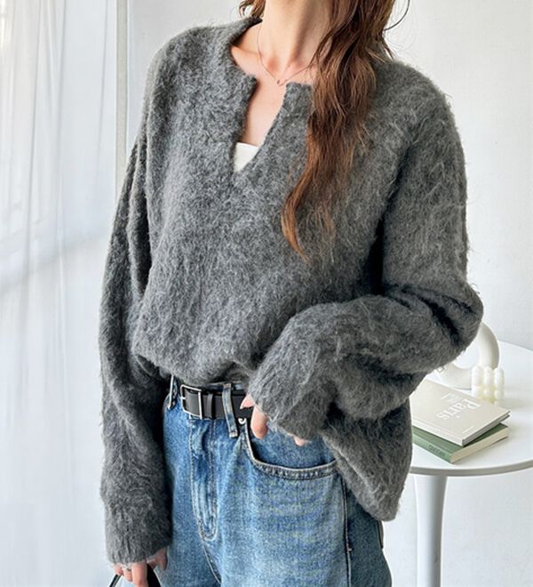 GeeRA（ジーラ）の「キーネック起毛ゆるニット（ニット・セーター）」｜詳細画像