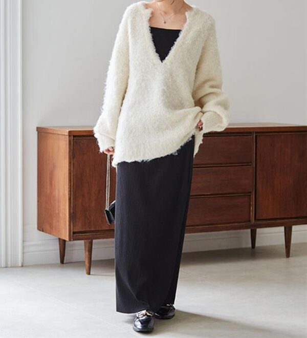 RANAN（ラナン）の「ディープキーネックシャギーニット（ニット・セーター）」｜詳細画像