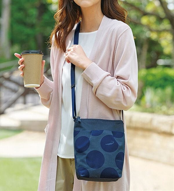 BELLUNA（ベルーナ）の「＜クロコダイル＞ドット柄小型ショルダー（ショルダーバッグ）」｜詳細画像