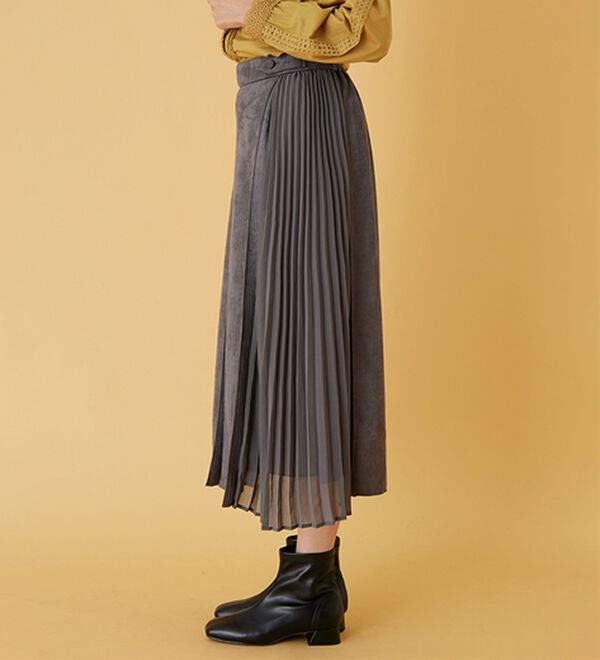 BELLUNA（ベルーナ）の「スエード調プリーツ切替スカート（ミニスカート）」｜詳細画像