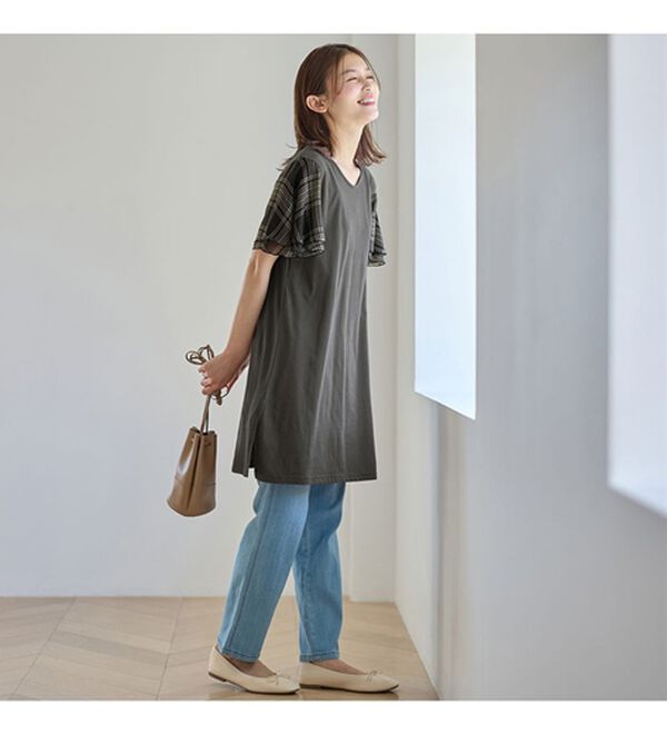 Viola e Viola（ヴィオラ エ ヴィオラ）の「【５つの機能付】ひんやり！袖シフォンゆるチュニック（チュニック）」｜詳細画像