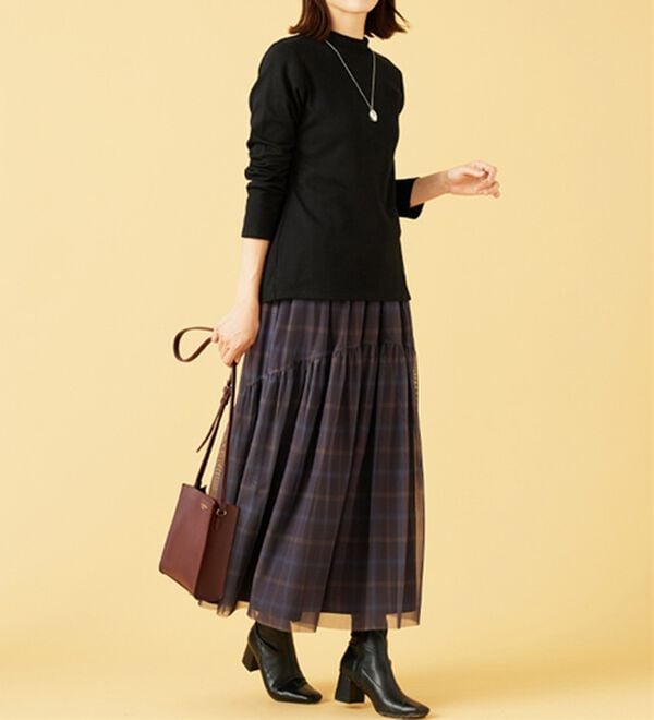 BELLUNA（ベルーナ）の「肌に優しい吸湿発熱ふんわりプルオーバー（カットソー）」｜詳細画像