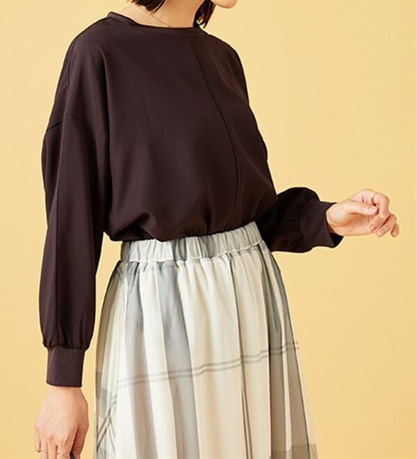 BELLUNA（ベルーナ）の「きれい見えドルマンプルオーバー（カットソー）」｜詳細画像