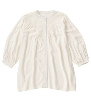 Viola e Viola（ヴィオラ エ ヴィオラ）の「Ｖ切替レースデザインブラウス（ブラウス）」｜詳細画像