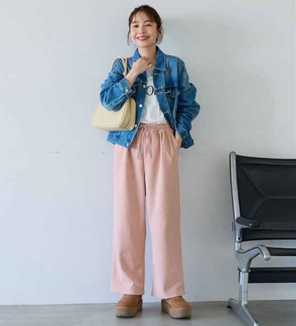 BELLUNA（ベルーナ）の「なめらかコーデュロイワイドパンツ（ワイドパンツ・ガウチョ）」｜詳細画像