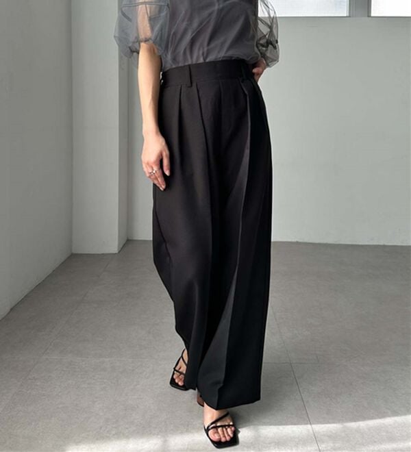 RANAN（ラナン）の「【選べる股下】きれい見え２タックワイドスラックス（ワイドパンツ・ガウチョ）」｜詳細画像