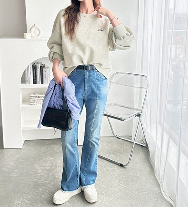 GeeRA（ジーラ）の「ロゴ＆ハート刺しゅう裏起毛スウェット（トレーナー・スウェット）」｜詳細画像