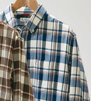 「ハッシュパピー　しっとり柔らか綿１００％ネルシャツ（メンズシャツ）」｜ネイビーチェック