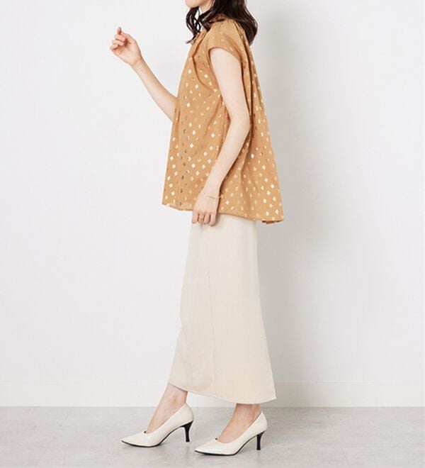 BELLUNA（ベルーナ）の「プロヴァンス箔プリントブラウス（ブラウス）」｜詳細画像