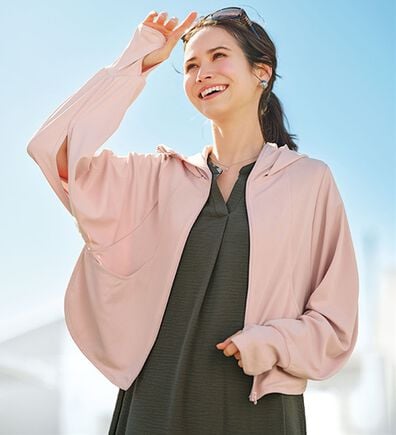 BELLUNA（ベルーナ）の「短め丈で風通る！ひさし付ＵＶパーカー（パーカー）」