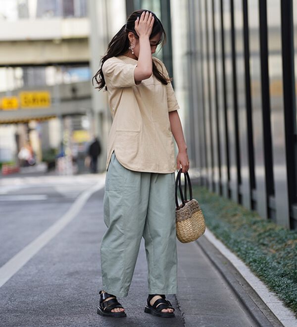 BELLUNA（ベルーナ）の「抗菌防臭綿１００％切替デザインプルオーバー（カットソー）」｜詳細画像