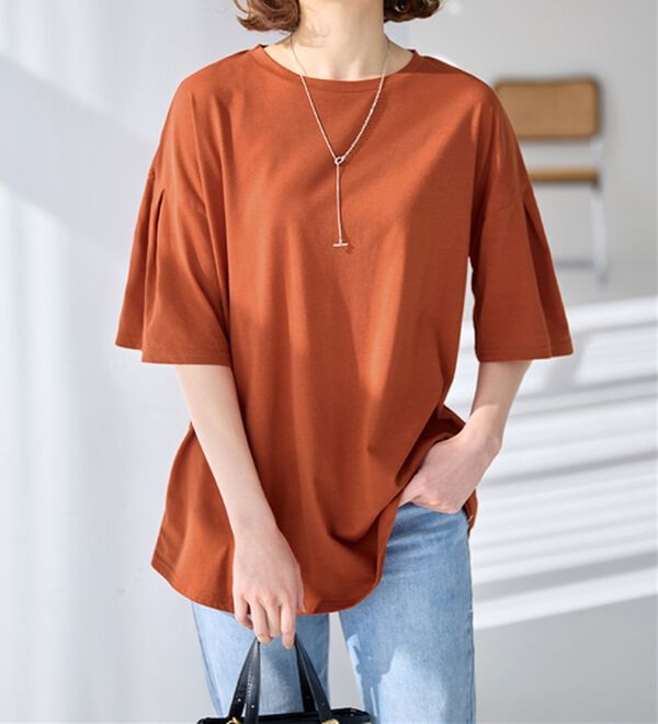 Viola e Viola（ヴィオラ エ ヴィオラ）の「袖タックチュニックTシャツ（チュニック）」｜詳細画像