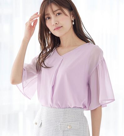 alotta（アロッタ）の「【接触冷感】インナー付フレアー袖タックブラウス（ブラウス）」