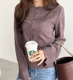 GeeRA（ジーラ）の「着回し自在なジャカードトップス（カットソー）」｜【ボートネック】モカ