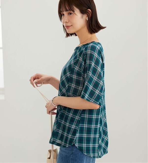 BELLUNA（ベルーナ）の「さらっと快適！Tシャツ見え切替ブラウス（ブラウス）」｜詳細画像